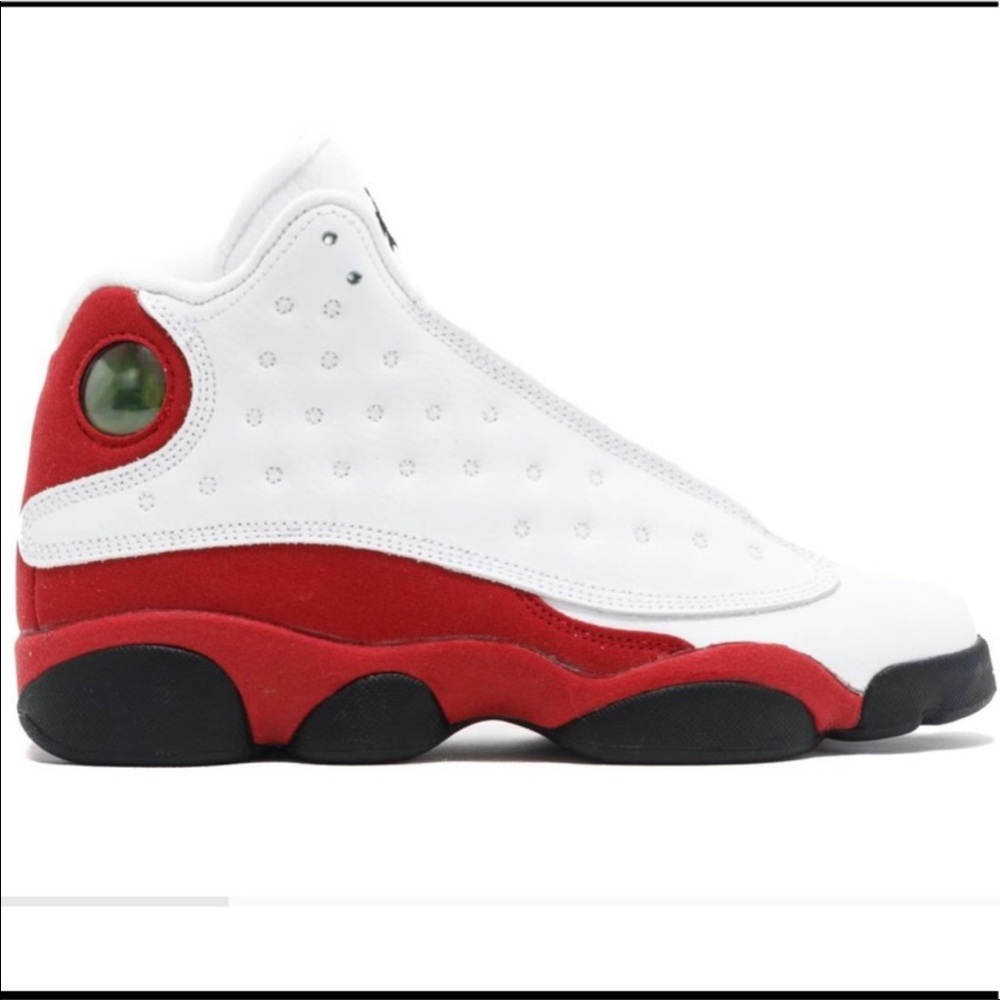 Jordan 13 Retro Big Kid 8 1/2 in Woman